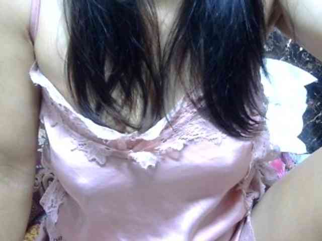 sweetmama17 webcam