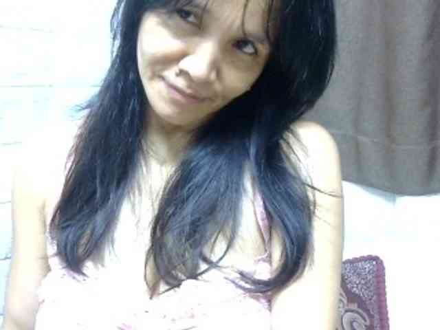 sweetmama17 webcam