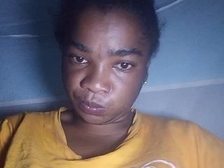 tryciah's Live Webcam