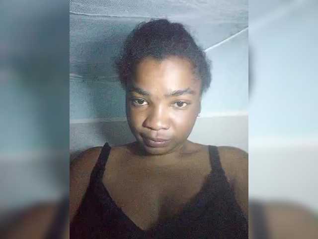 tryciah live cam on BongaCams