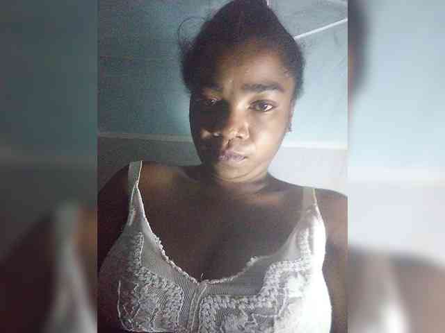 tryciah webcam