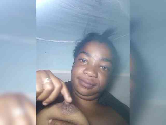 tryciah webcam