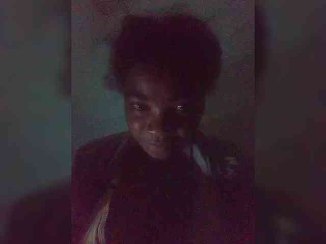 tryciah webcam