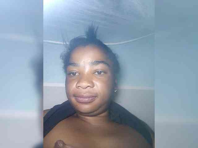 tryciah webcam