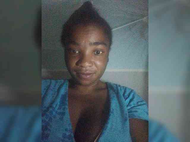 tryciah webcam