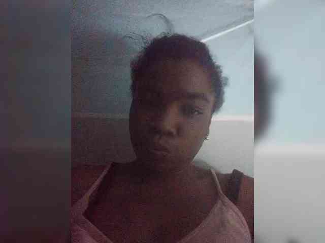 tryciah webcam