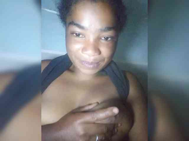 tryciah webcam