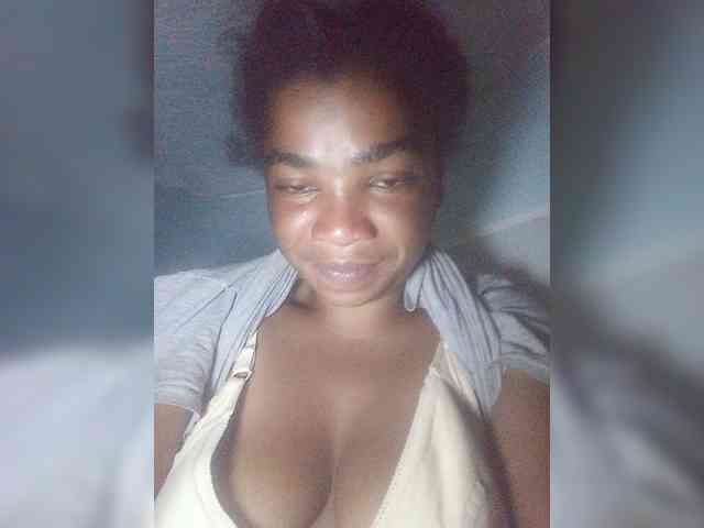 tryciah webcam