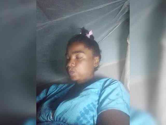 tryciah webcam