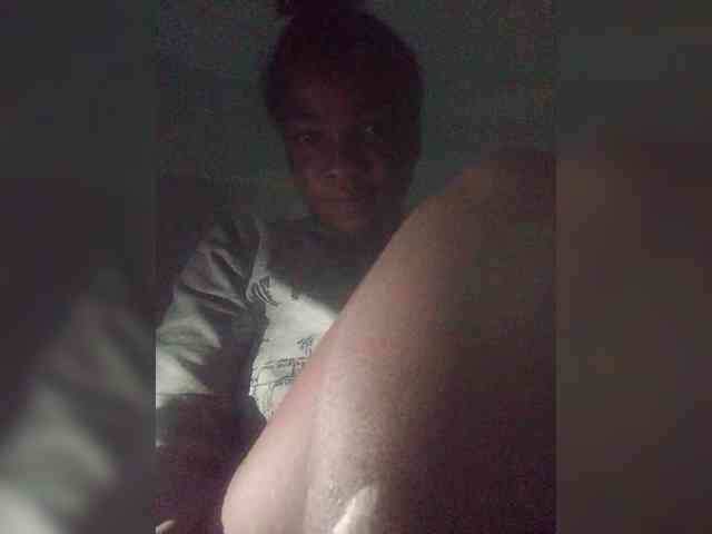 tryciah webcam
