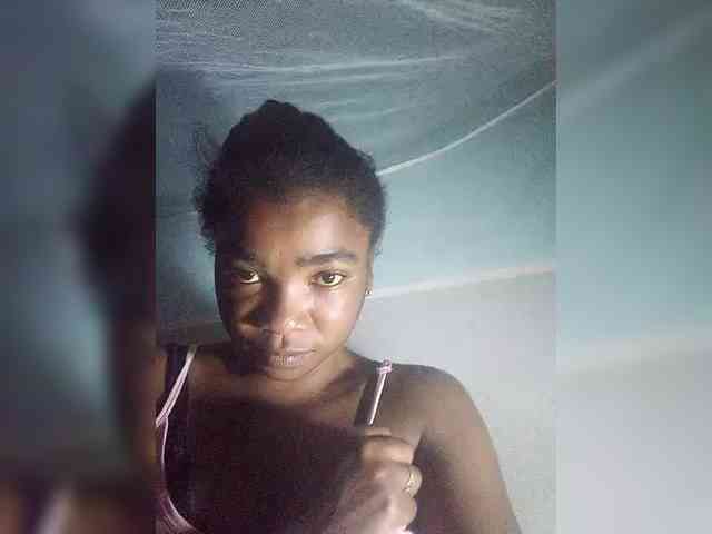 tryciah webcam