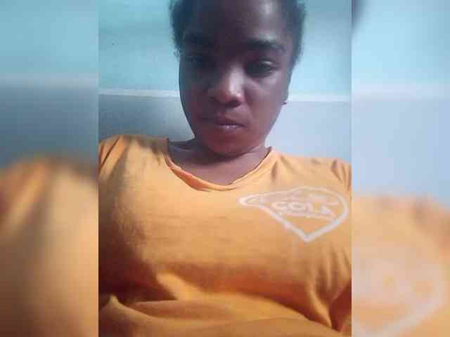 tryciah webcam