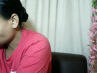 Pussy01lips's Live Webcam