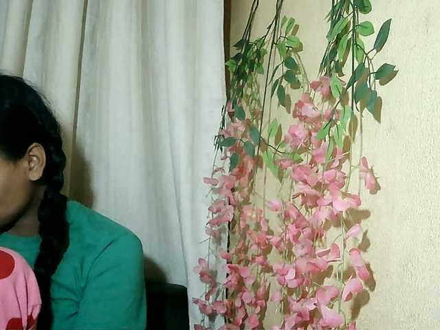 Pussy01lips live webcam show