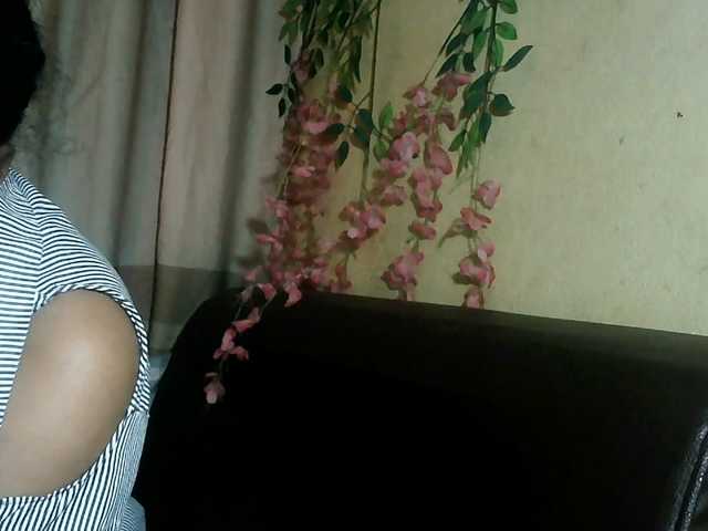 Pussy01lips, en vivo ahora en BongaCams
