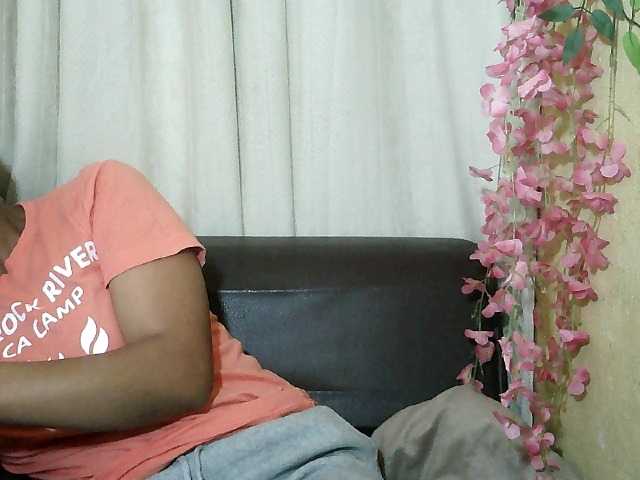 Pussy01lips webcam