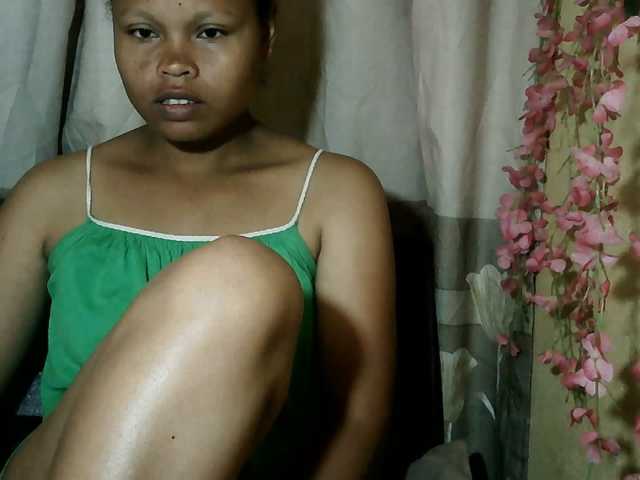 Pussy01lips live cam on BongaCams