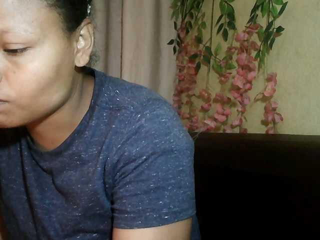 Pussy01lips, en directo ahora en BongaCams