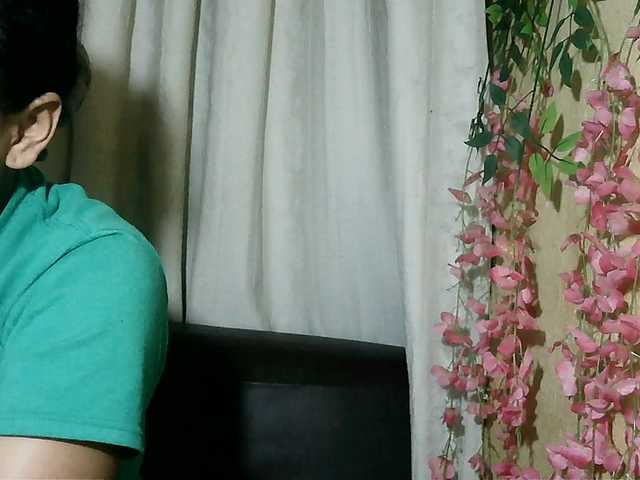 Pussy01lips live webcam show
