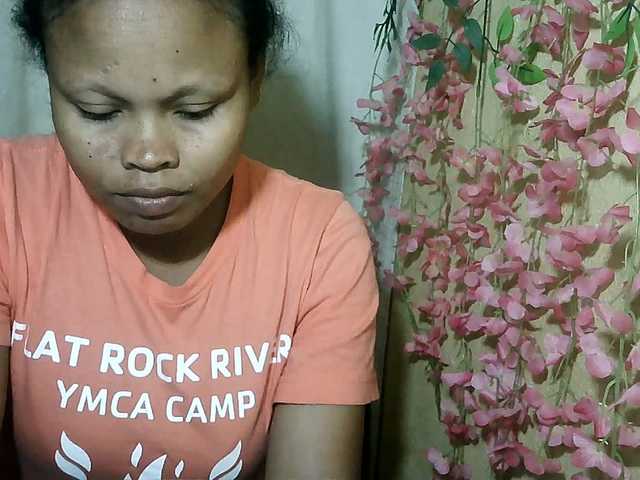 Pussy01lips live cam on BongaCams