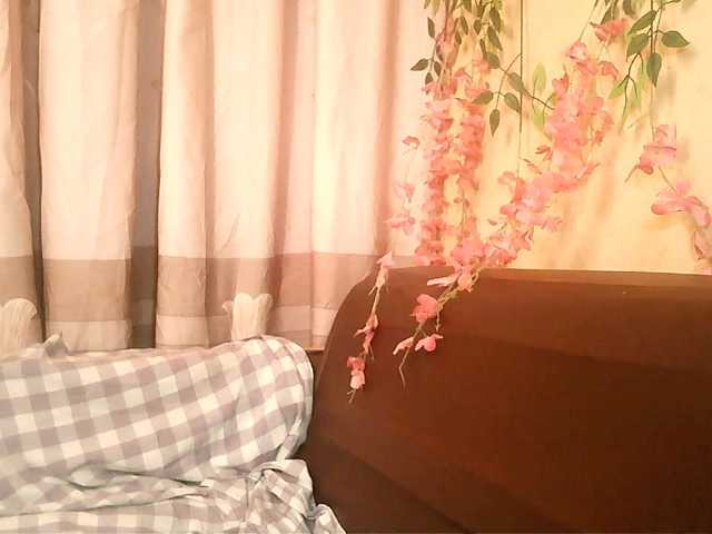 Pussy01lips live cam on BongaCams