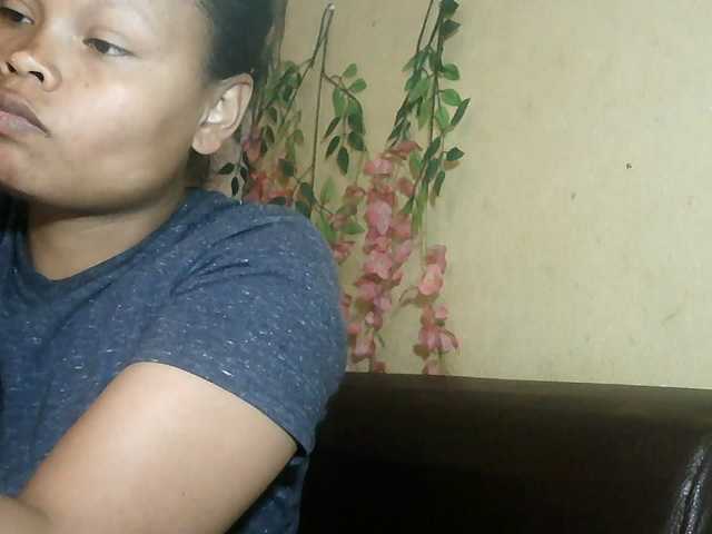Pussy01lips, en directo ahora en BongaCams