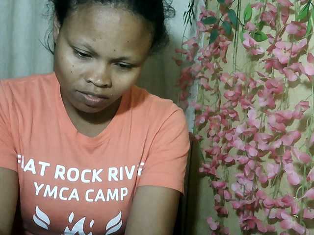 Pussy01lips live cam on BongaCams