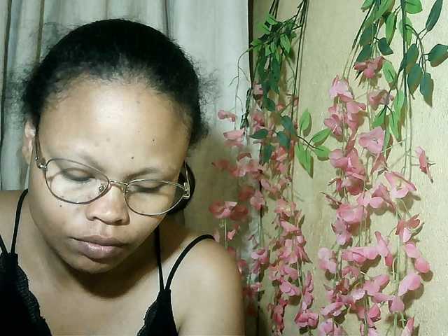 pussy01lips online