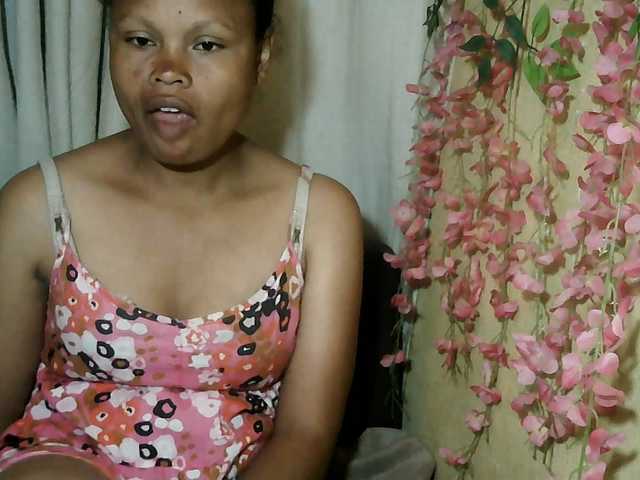 Pussy01lips live cam on BongaCams
