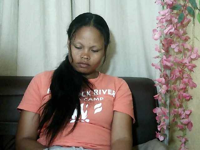 Pussy01lips live cam on BongaCams