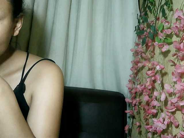 pussy01lips online