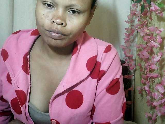 Pussy01lips webcam