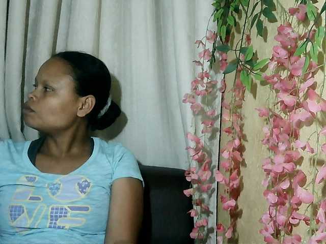 Pussy01lips live webcam show