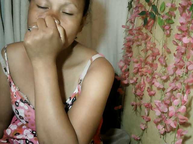 Pussy01lips live cam on BongaCams