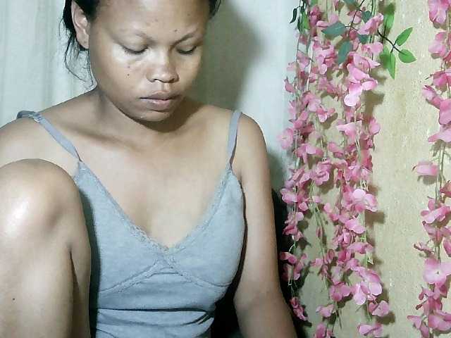 Pussy01lips's BongaCams show and profile