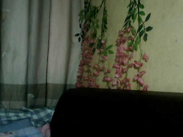 Pussy01lips live cam on BongaCams