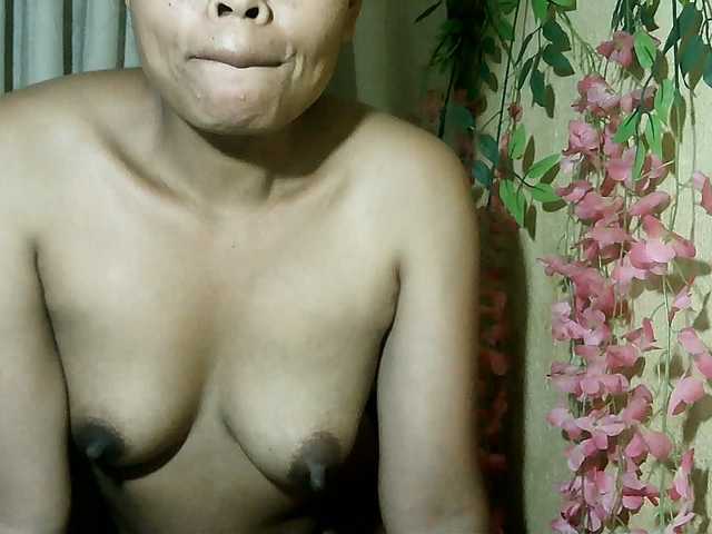 Pussy01lips live webcam show