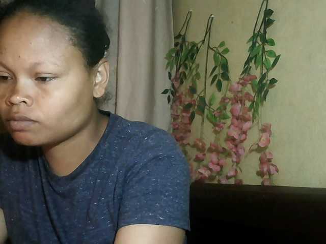 Pussy01lips, live now on BongaCams