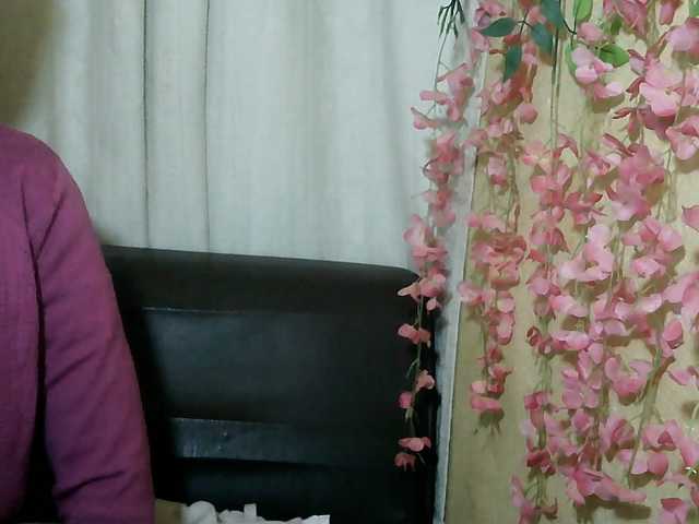 pussy01lips online