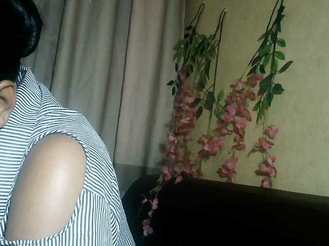 Pussy01lips live cam preview