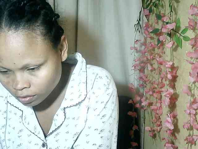 Pussy01lips webcam