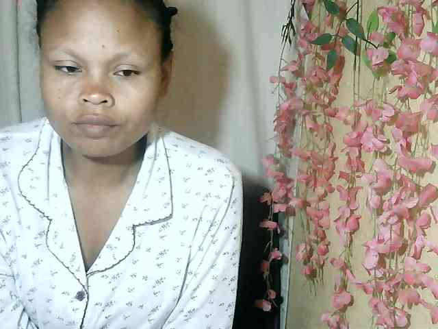 Pussy01lips webcam