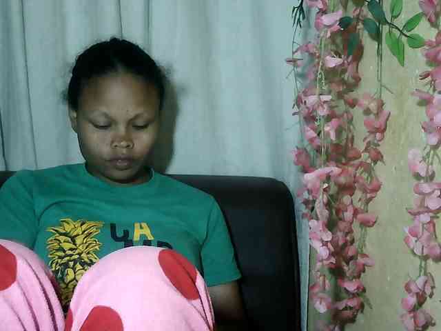 Pussy01lips webcam