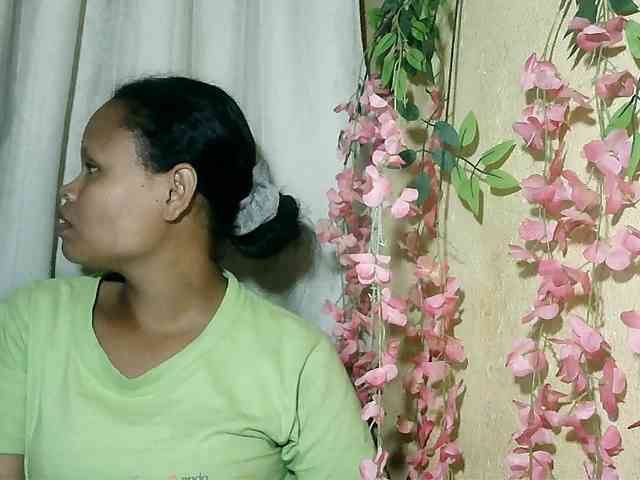 Pussy01lips webcam