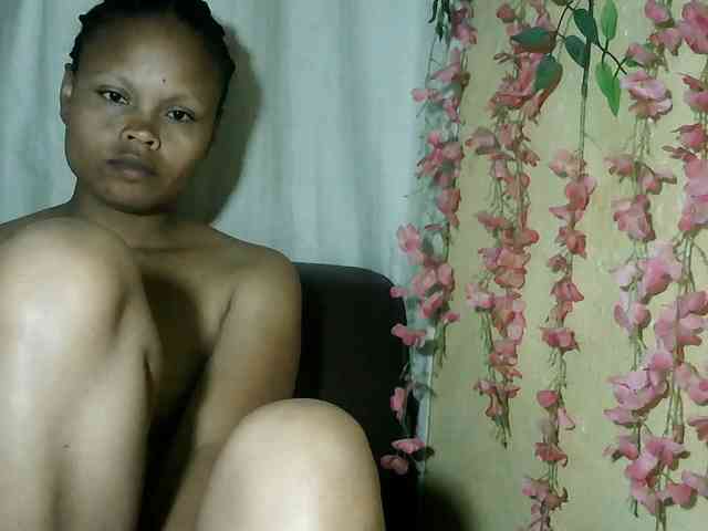 Pussy01lips webcam