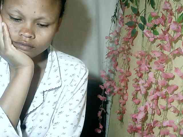 Pussy01lips webcam