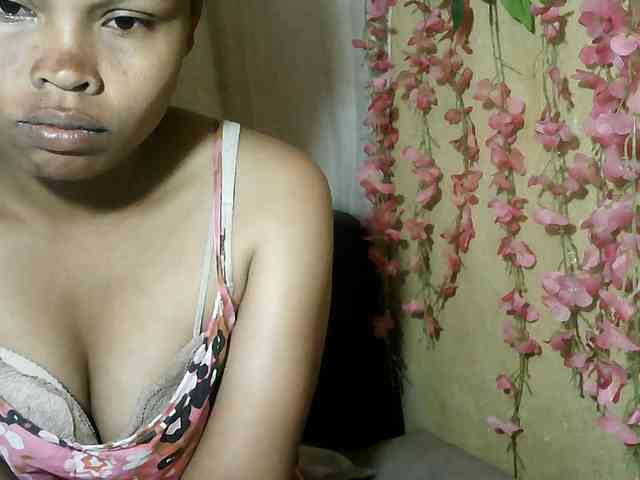 Pussy01lips webcam