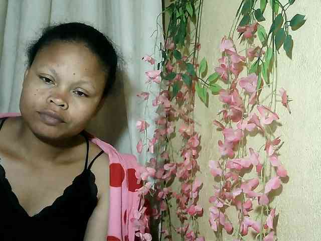 Pussy01lips webcam