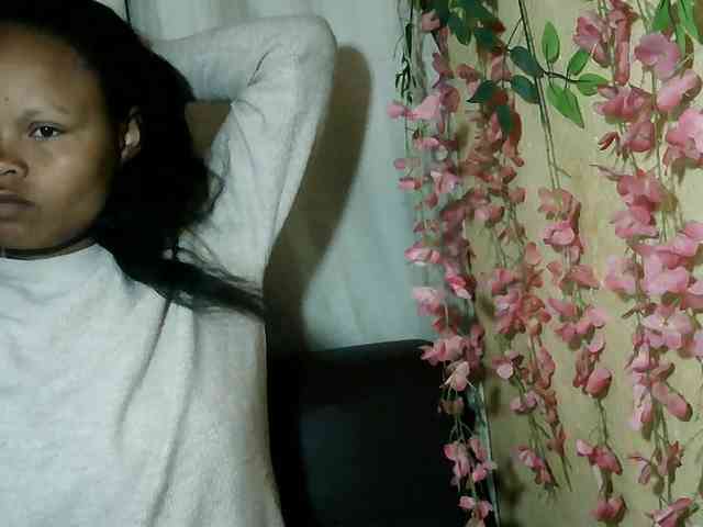 Pussy01lips webcam