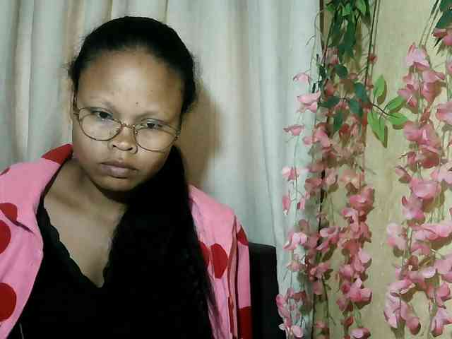 Pussy01lips webcam